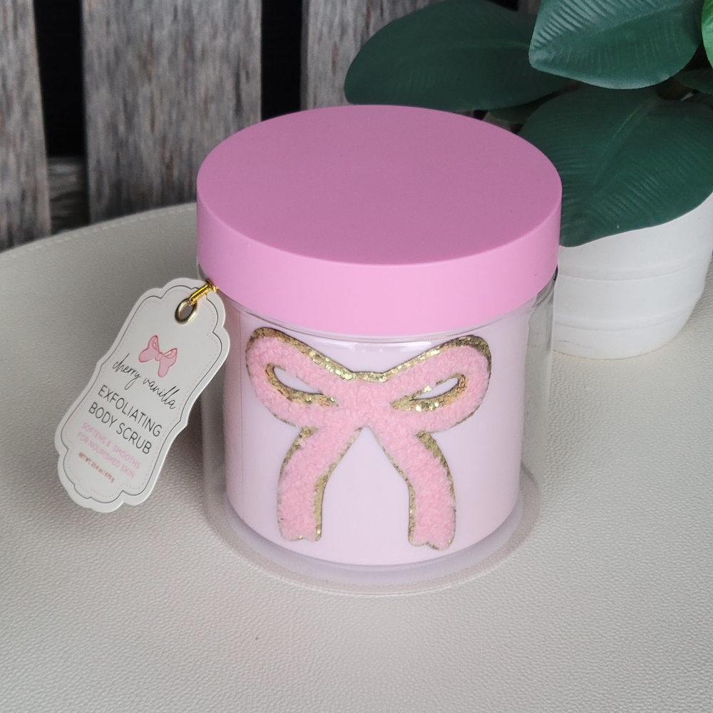 Cherry Vanilla Pink Exfoliating Body Scrub with Bow Design - Picture 4 of 8